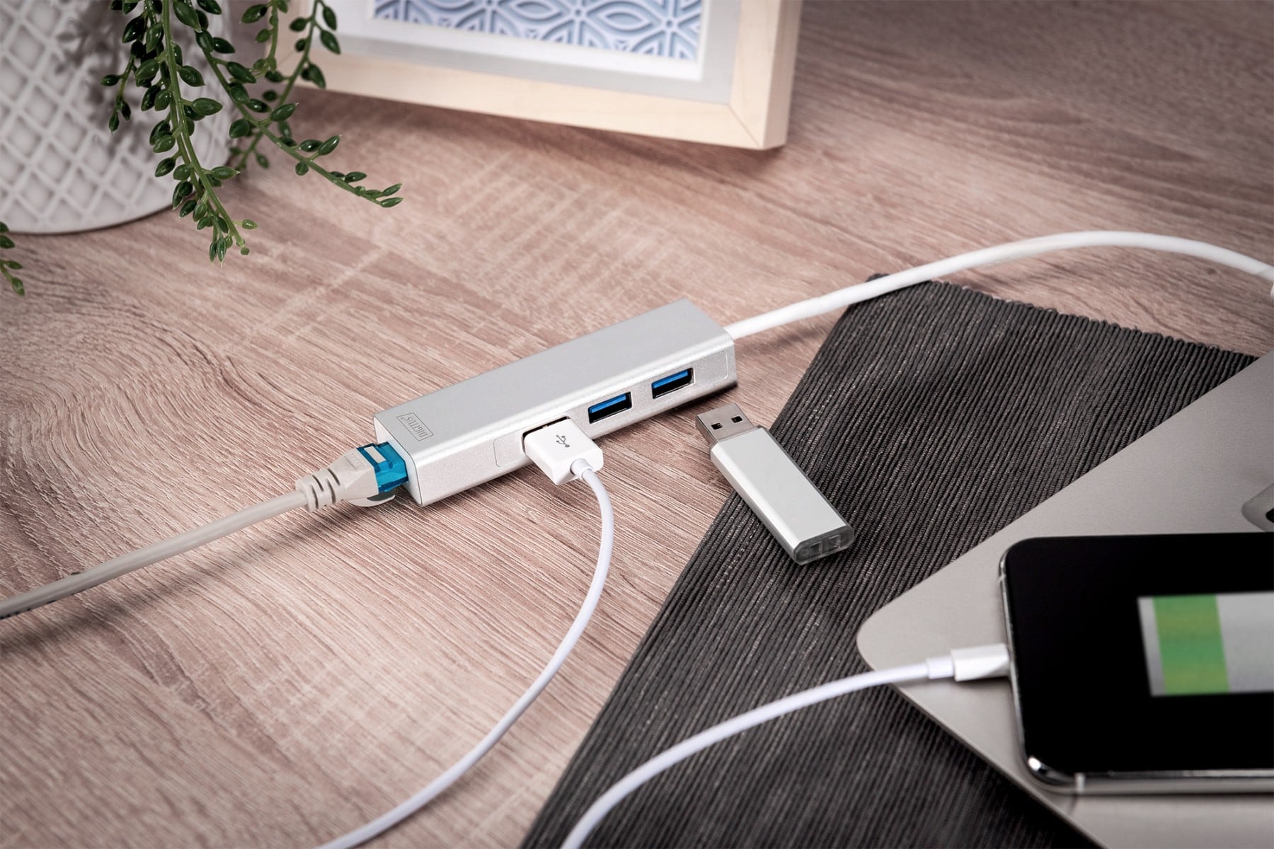DIGITUS HUB USB 3.0 3xUSB-A/F + 1xUSB-A/M + 1xRJ45 GIGABIT 10/100/1000 #PROMO — miniatura 3