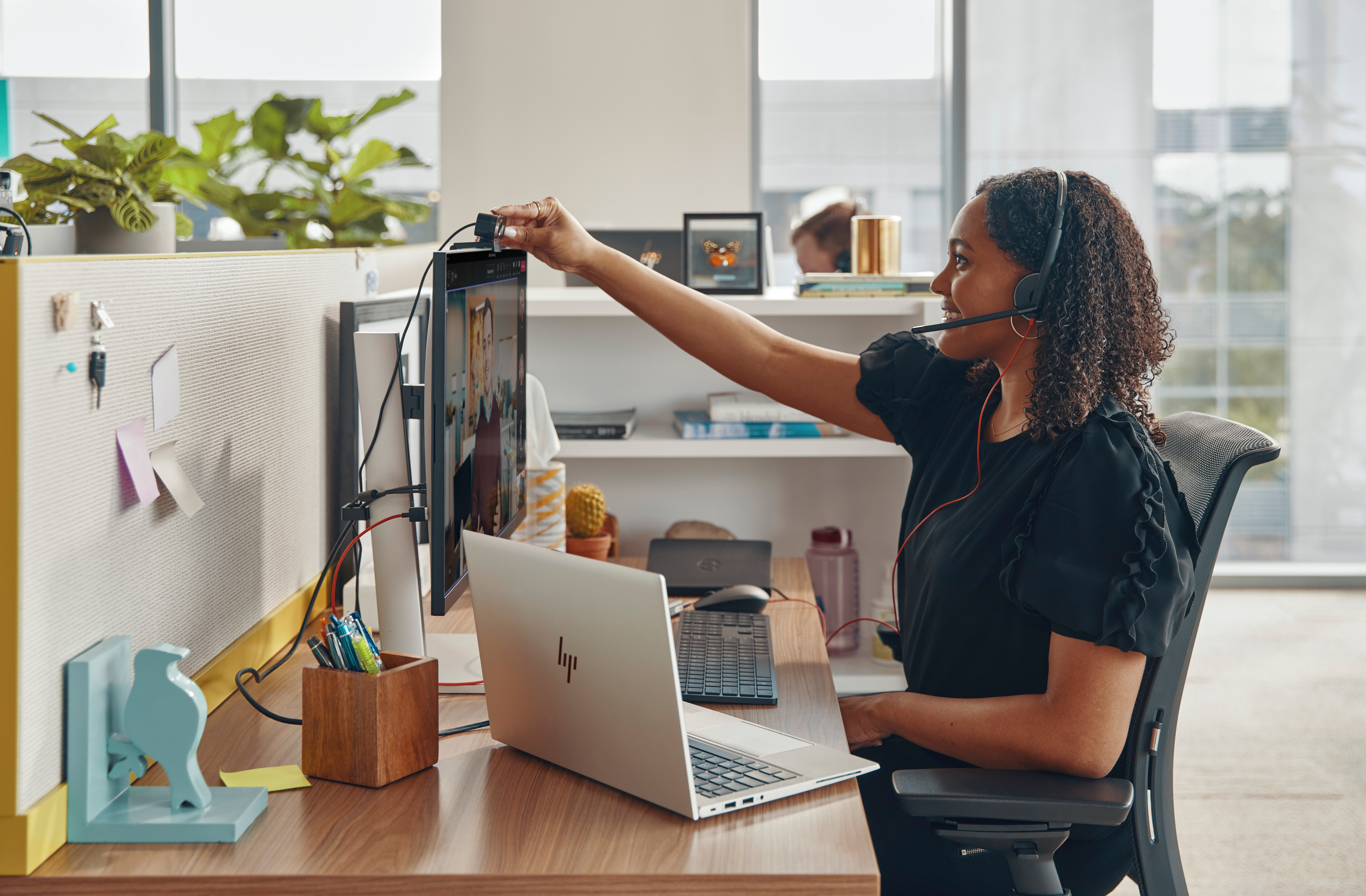 HP Poly Headset estéreo Poly Blackwire 3220 com USB-C (Preto) + Adaptador USB-C/A (a granel)